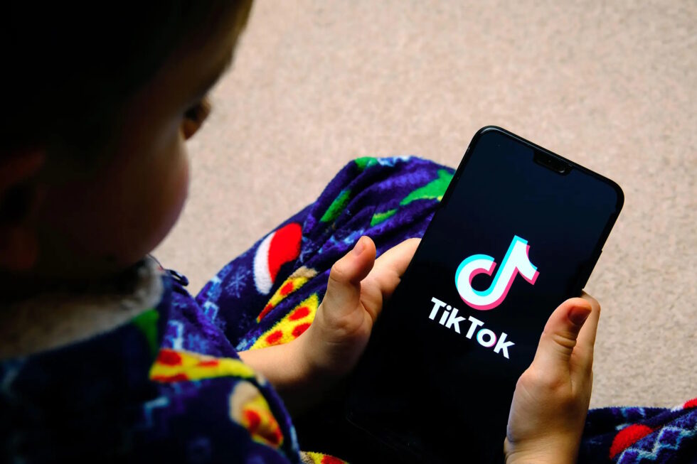 TikTok: dopamina e dipendenza